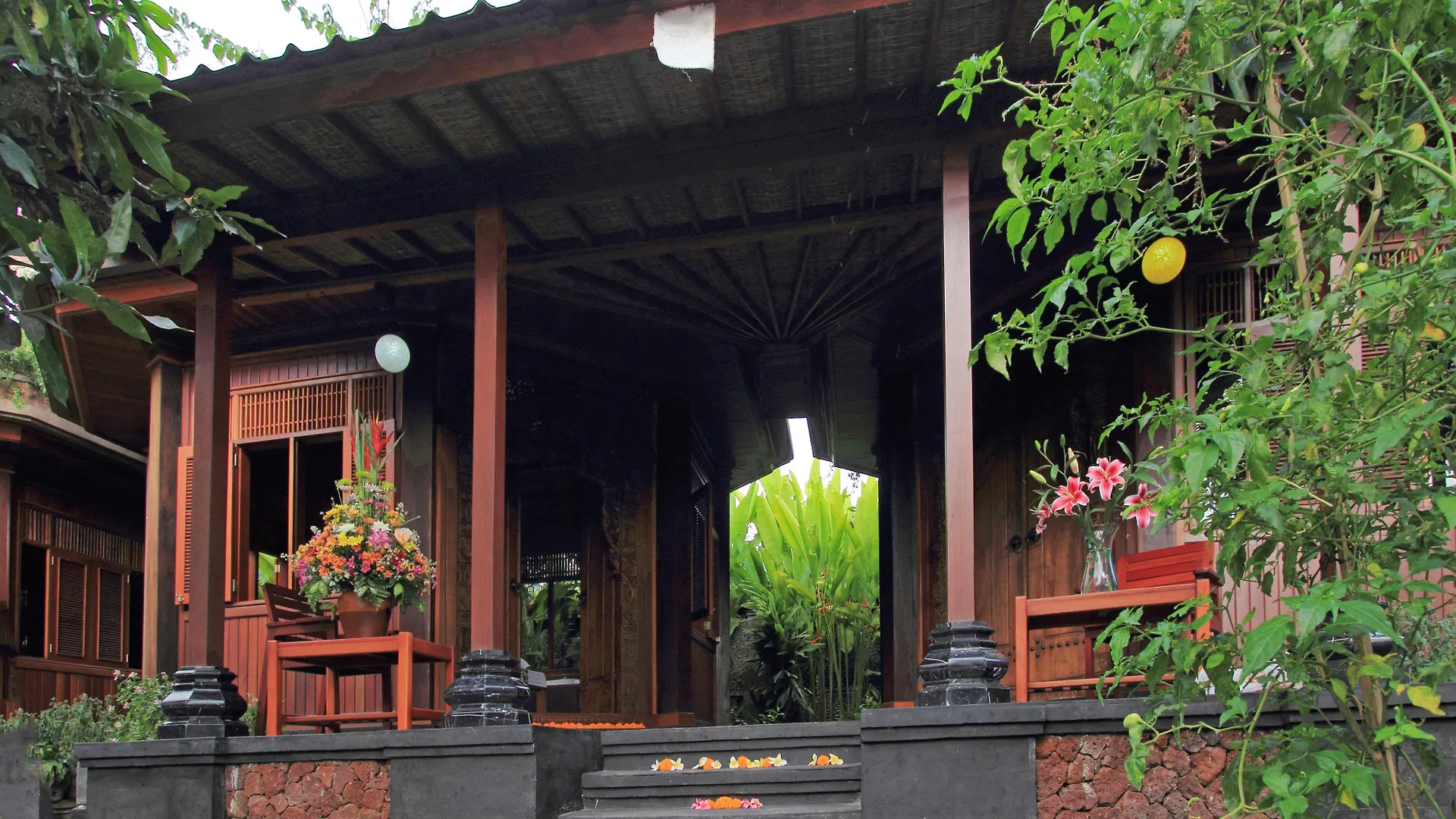 Bhuwana Ubud Hotel And Farming